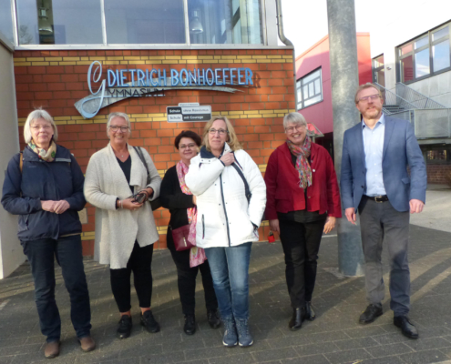 Foto: Haiko Mensing Florian Schön und seine Stellvertreterin Mechthild Möhlmann (von rechts) mit den SPD-Kreistagsmitgliedern Andrea Oefler, Begüm Langefeld, Heike Frommhold, Dr. Heike Burghardt